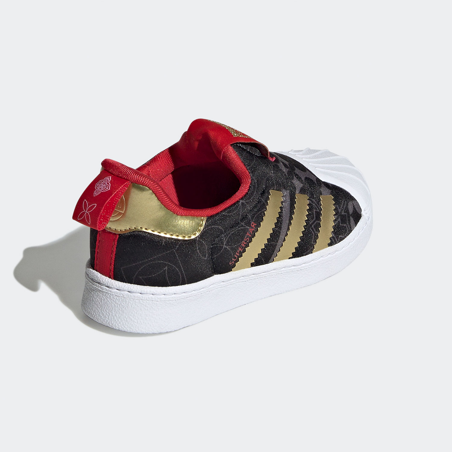รองเท้าอาดิดาสของแท้โคลเวอร์ S - Adidas Shoes Superstar บทวิจารณ์และราคา