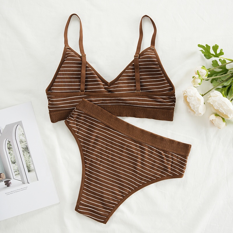 ชุดชั้นในบิกินี่แบบไร้ตะเข็บ ด - Cotton Bra Everyday บทวิจารณ์และราคา