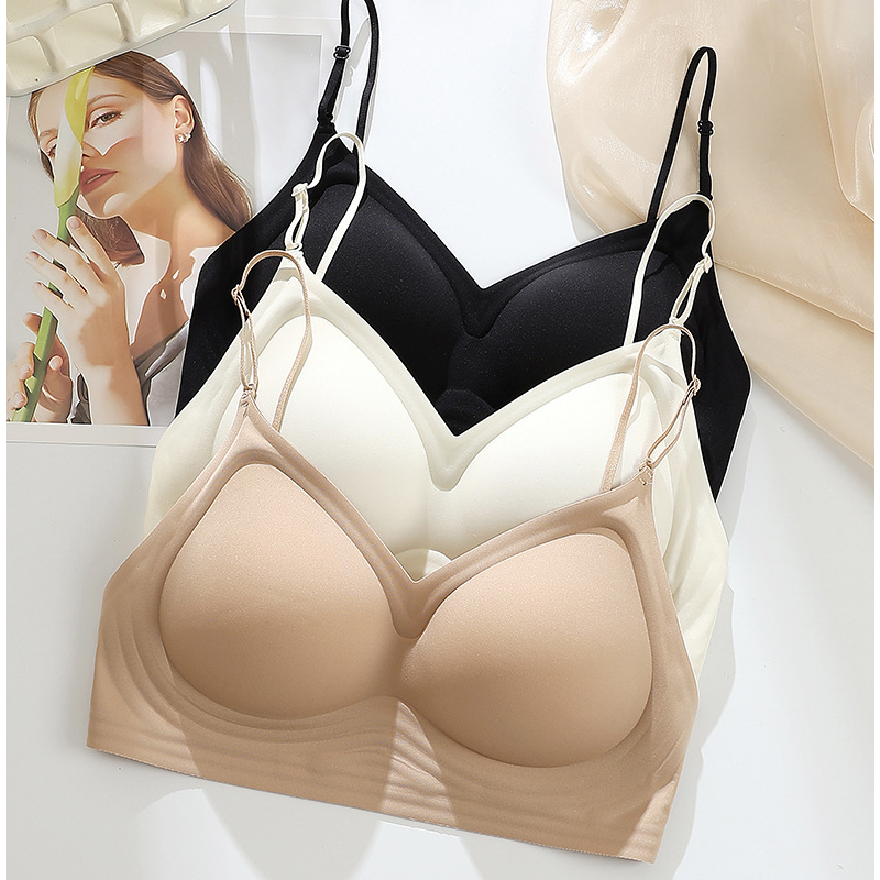 บราเล็ตต์ไร้ตะเข็บสำหรับผู้หญิ - T Shirt Bra Seamless บทวิจารณ์และราคา
