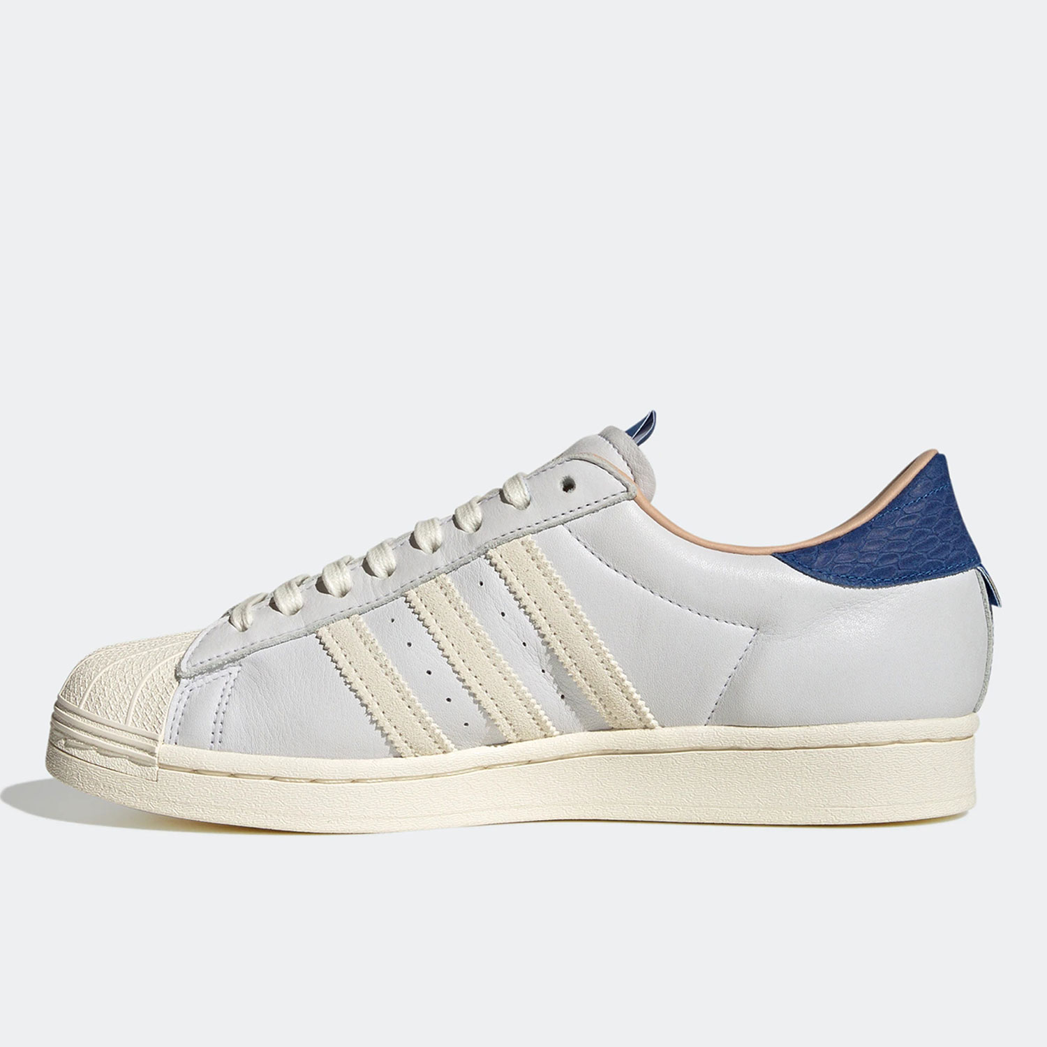 รองเท้าผ้าใบ Adidas รุ่น Super - Adidas Shoes Superstar บทวิจารณ์และราคา